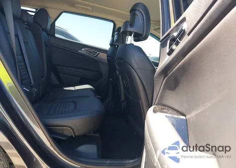 2024 Kia Sportage Sx-Prestige from USA, damaged, VIN 5XYK5CDF5RG189875